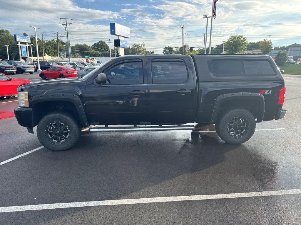 chevrolet silverado 1500 2011 3GCPKSE32BG231441 image